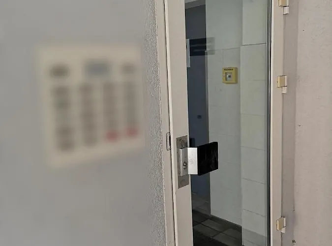 Apartament Homely 8 - Relaxed Self-check-in In